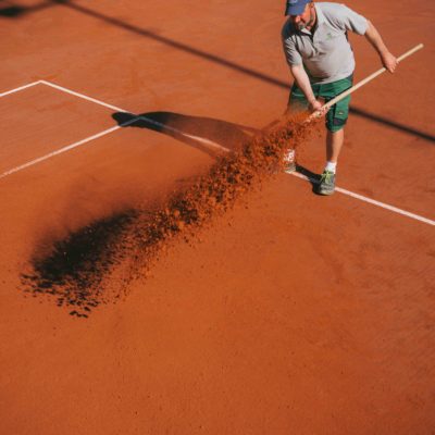 JSA - Entretien terrain de tennis terre battue TC eaux Vives 2026