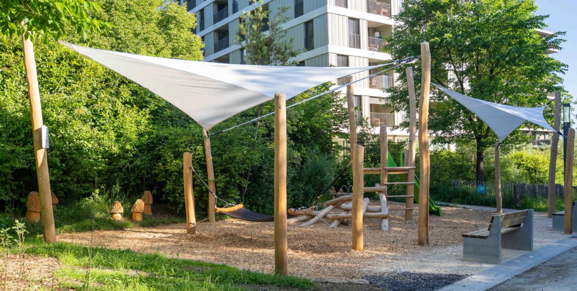 Place de jeux - Surville Petit Lancy